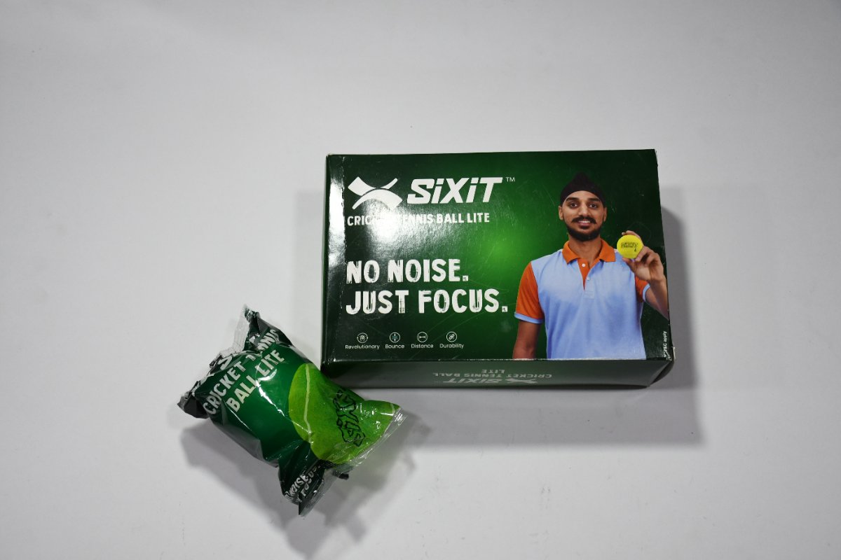 Sixt Tennis Ball Cricket Ball
