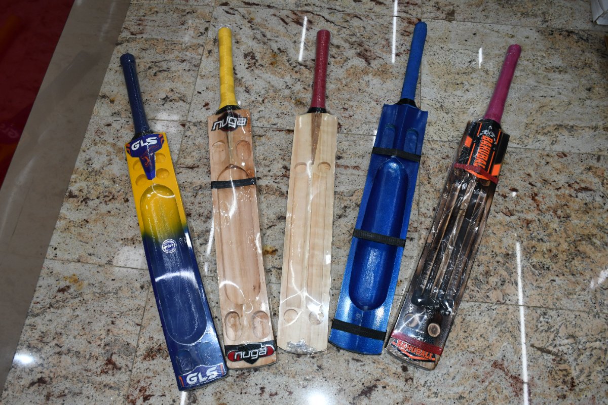 Scoop Tennis Ball Cricket Bat