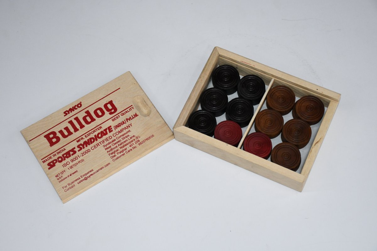 Synco Bulldog Carrom Coins